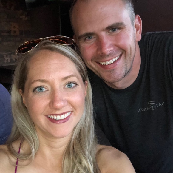 Meet your Posher, Robin - Picture 3 of 7